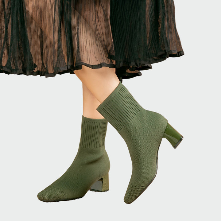 Milena - Udobne i stylish pletene ortopedske čizme za savršenu zaštitu i izgled