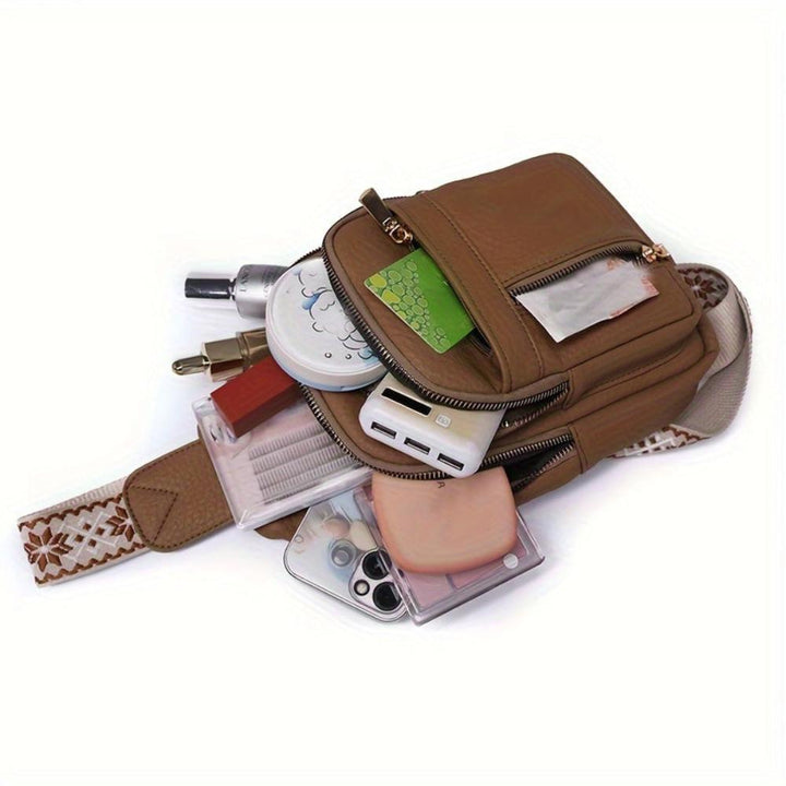 "Fiona - Torba s remenom i kotačićima" could be rewritten as "Fiona - Torba s kotačićima i podesivim remenom".