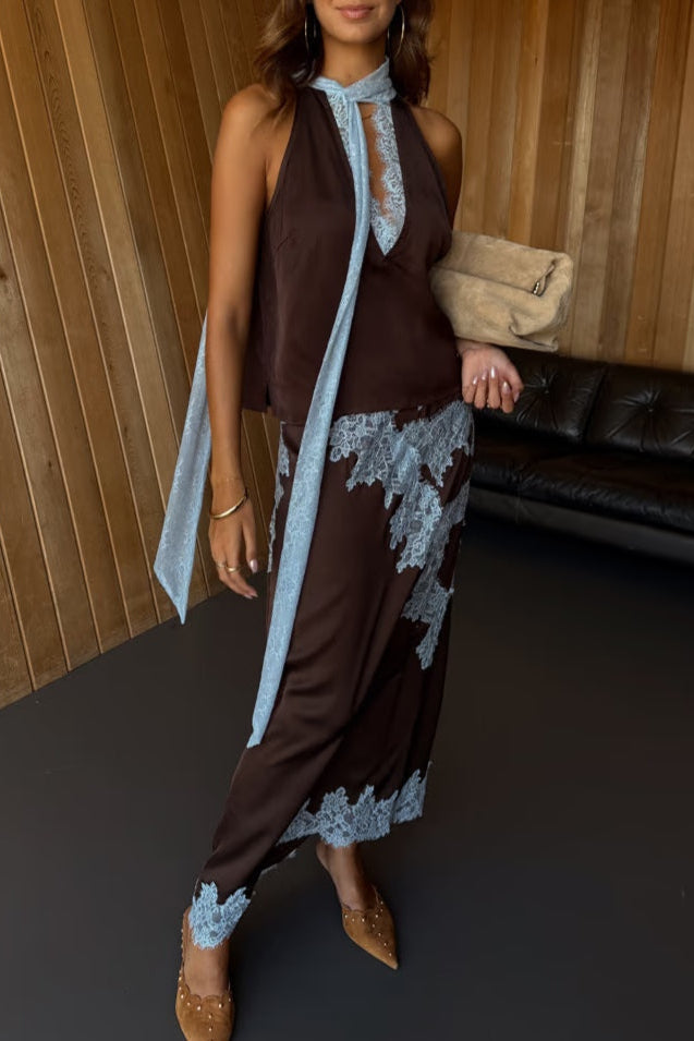 Dragica Set Topa i Suknje s Kontrastnim Čipkastim Panele