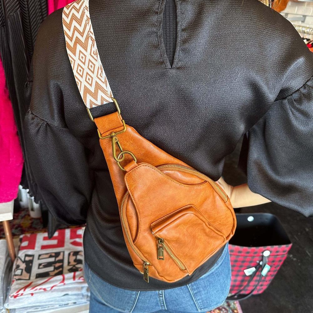 Nina - Torba na rame v Retro Chic slogu