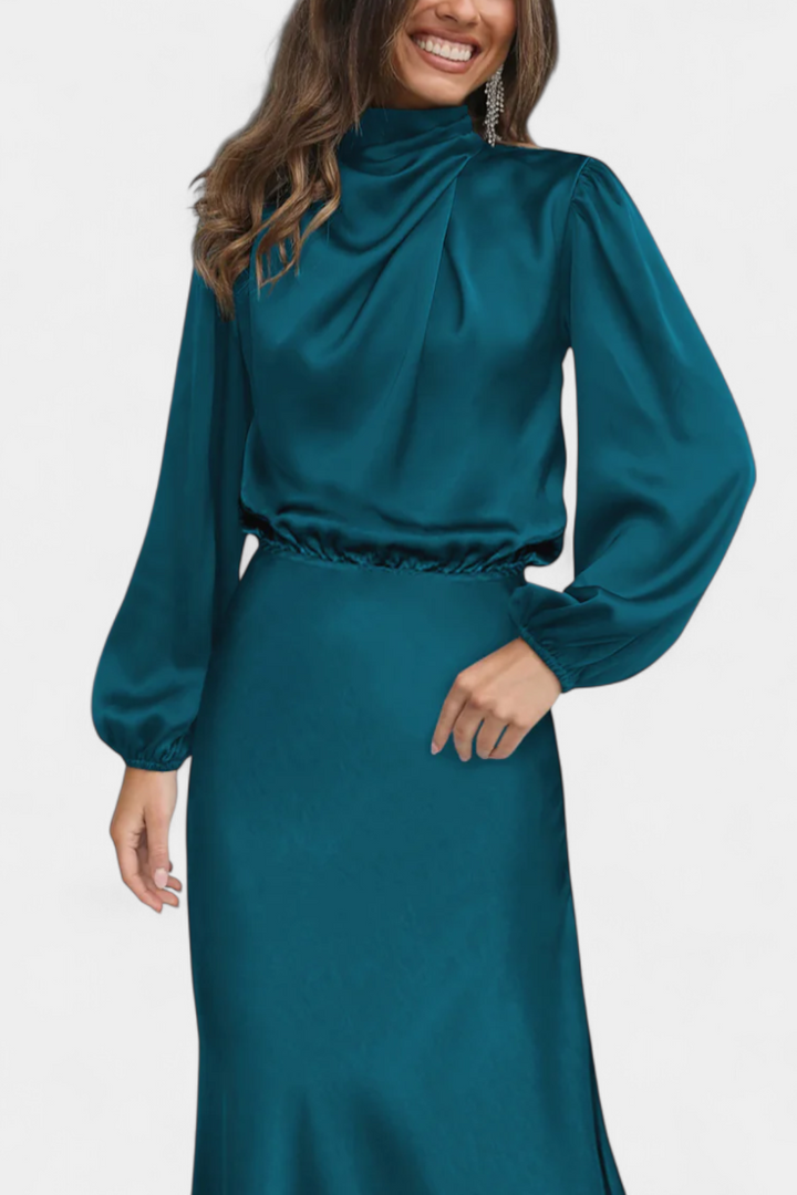 Marija Maxi Haljina s Visokim Ovratnikom i Cvjetnim Detaljima